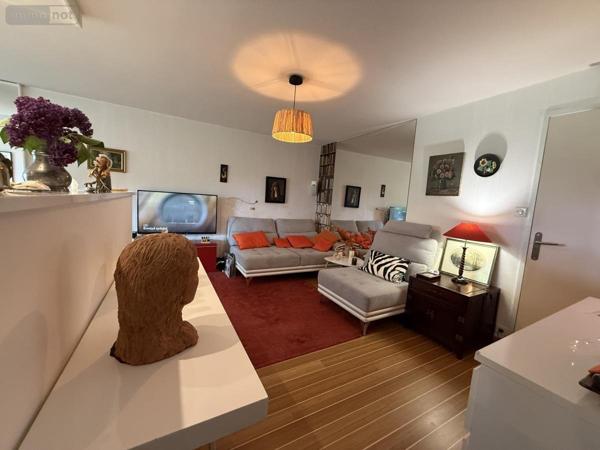 Appartement à vendre à Auray dans le Morbihan (56400), ref : 56024-825