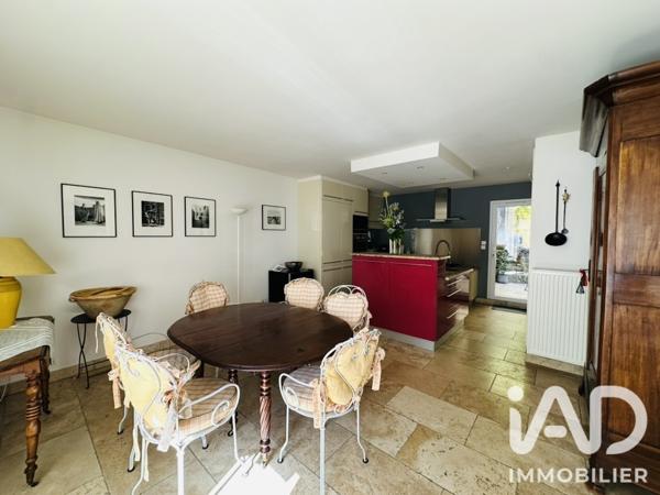 Maison (prestige) à vendre 8 pièces 218 m² Barbentane