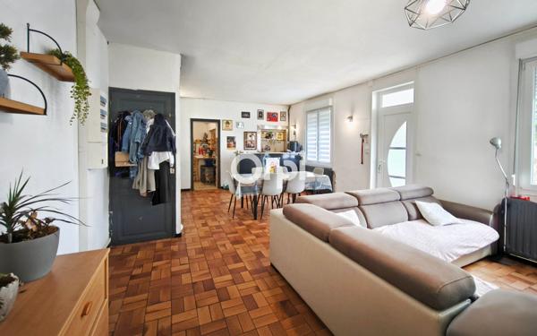 Maison à vendre    4 pièces •  Hautmont