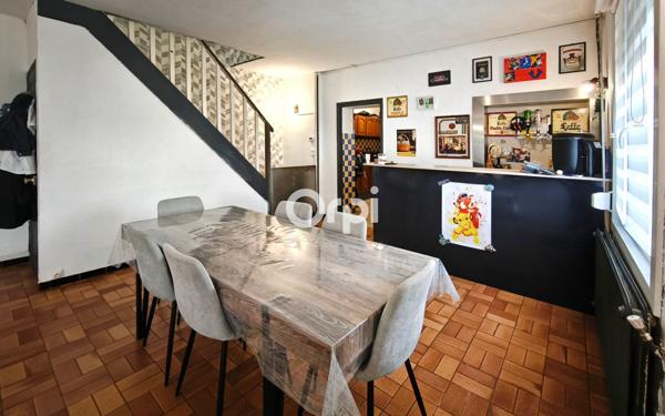 Maison à vendre    4 pièces •  Hautmont