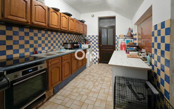 Maison à vendre    4 pièces •  Hautmont