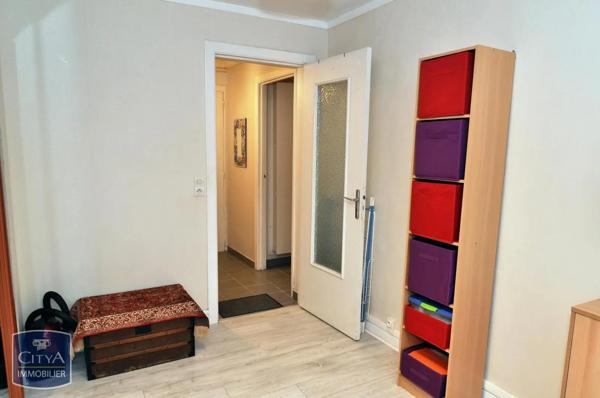Appartement à louer 4 pièces 82.7m² Maubeuge (59600)