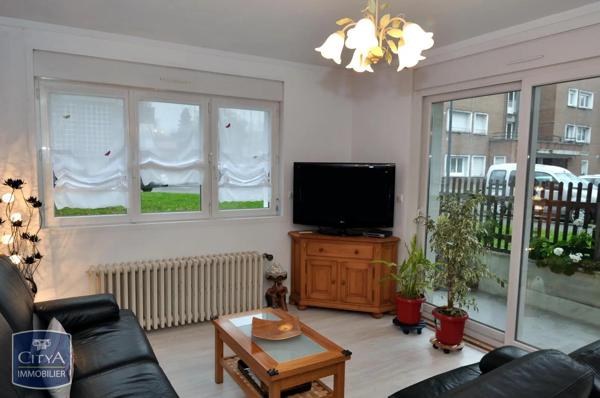 Appartement à louer 4 pièces 82.7m² Maubeuge (59600)