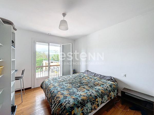 Ensemble immobilier composé de 3 appartements à Auch proche commodité