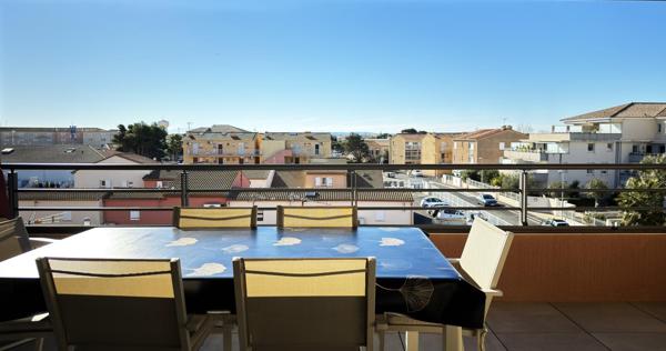 Appartement traversant 3P 61 m² terrasse parking