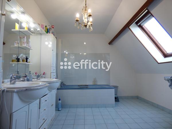 Maison 1 pièce - 175 m²