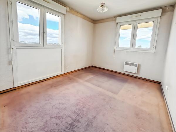 ✨ 126 m² au dernier étage – Un appartement à réinventer selon vos envies