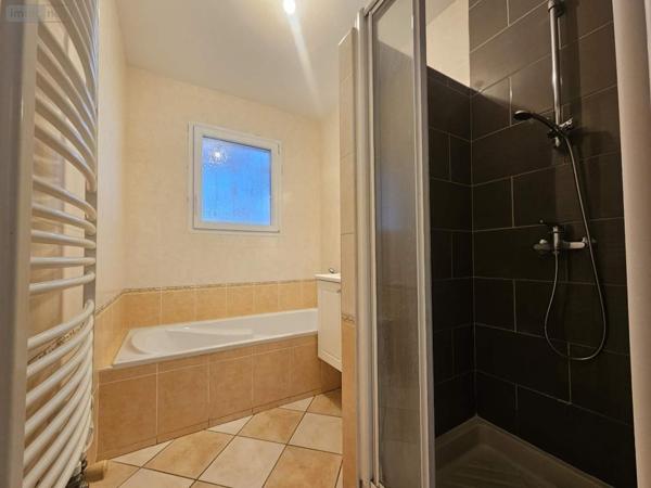 Maison à louer à Feillens dans l'Ain (01570), ref : 008/2380