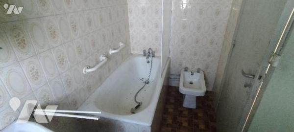 Au calme dans le bourg à 10 min de LEZAY et 5 min de CHAUNAY: Maison ancienne bien exposée à ré...