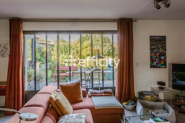 Maison 6 pièces - 140 m² Exclusivité efficity