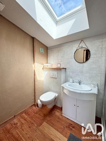 Maison à vendre 9 pièces 215 m² Beaufort-en-Anjou