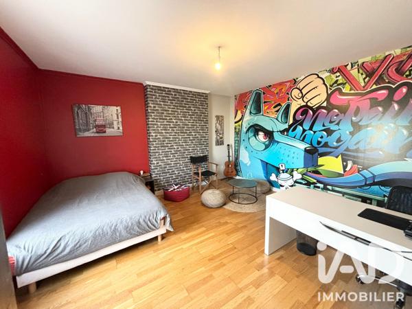 Maison à vendre 9 pièces 215 m² Beaufort-en-Anjou