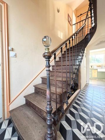 Maison à vendre 9 pièces 215 m² Beaufort-en-Anjou