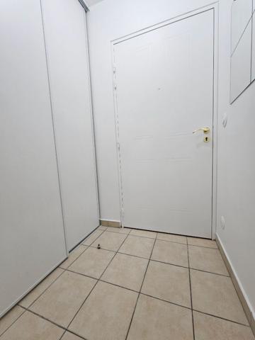 T3 63m² RÉNOVÉ + TERRASSE ET JARDIN + PARKING SS-SOL - CERGY LE HAUT