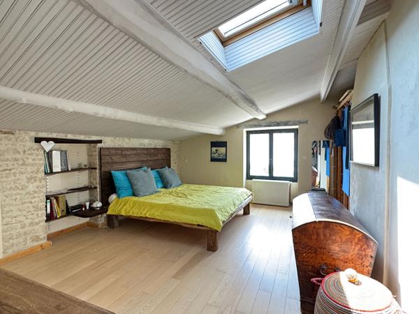 Maison Saint Jean De Liversay 220m²