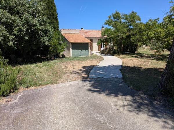 Maison de plain-pied jardin 1600m2 environ