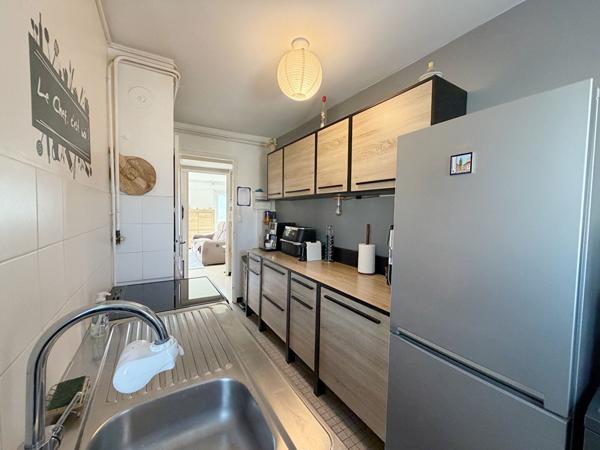 Hyeres Gare - T3 de 73,72m2 Dernier étage - Parking