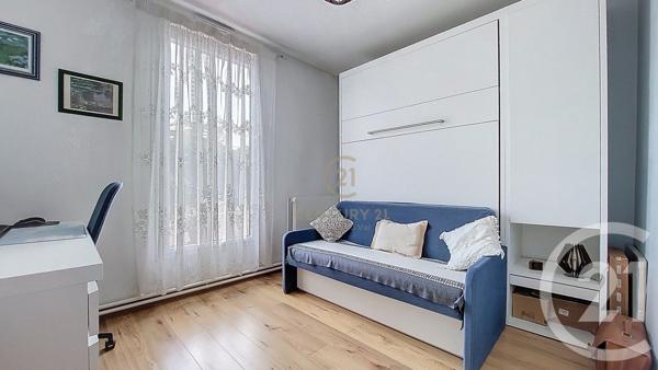 Appartement F5 à vendre  5 pièces - 104,16 m2 CHAMPS SUR MARNE - 77