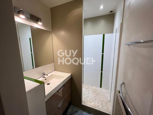 Appartement au pied du PALAIS DES PAPES 34 m2