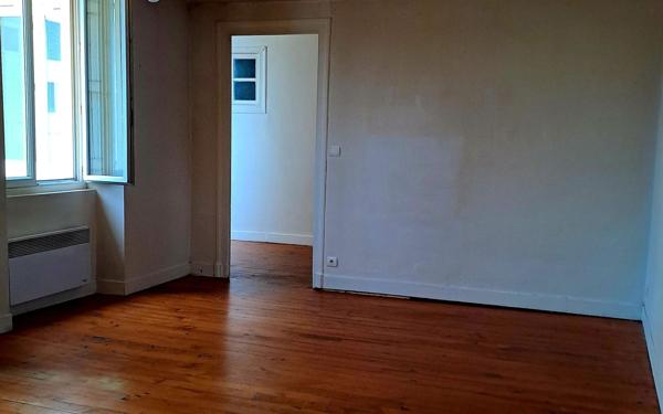 Appartement à vendre    3 pièces • 95,70 m2 Nay