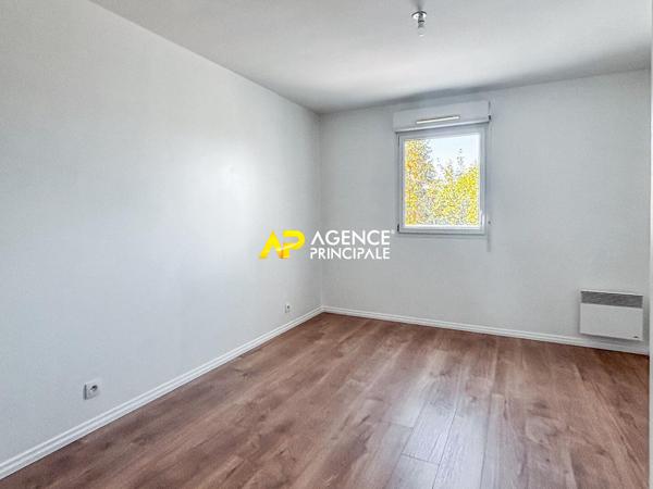 Sartrouville - La Vaudoire - Appartement 3 pièces 59.75 m² avec terrasse et parking 388 500 € **  - Référence  9511