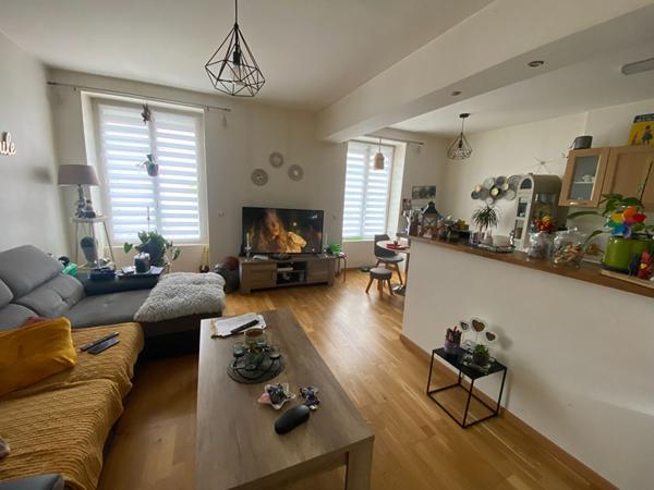 Immeuble de rapport au coeur de Cérans Foulletourte !