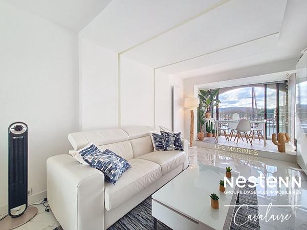Appartement refait à neuf de type 1 d'environ 33 m² aux Marines de Cogolin à l'exposition sud et vue mer !