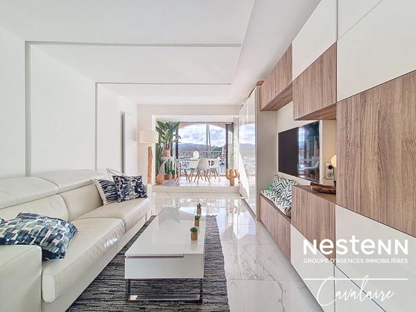 Appartement refait à neuf de type 1 d'environ 33 m² aux Marines de Cogolin à l'exposition sud et vue mer !