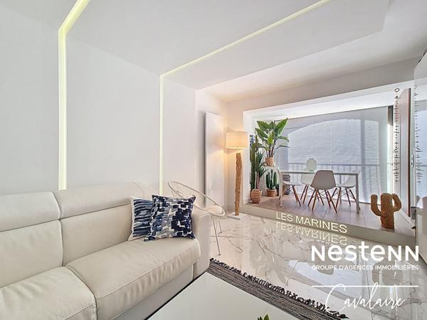 Appartement refait à neuf de type 1 d'environ 33 m² aux Marines de Cogolin à l'exposition sud et vue mer !