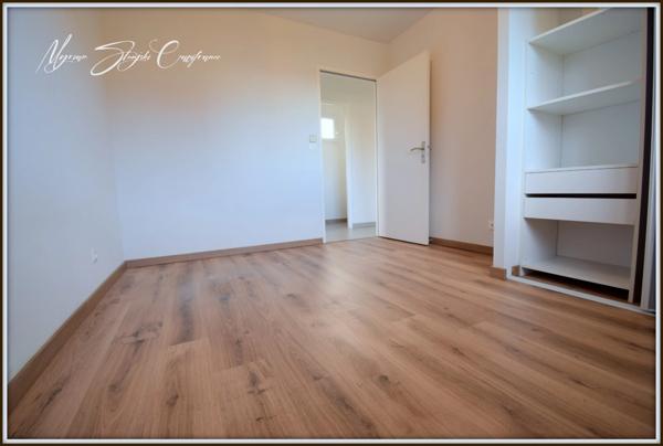 Maison à vendre 4 pièces MAISON CONTEMPORAINE DE 83 M² ENVIRON AVEC GARAGE SOUSTONS (40) CADRE PAISIBLE