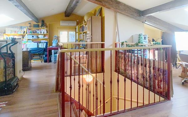 Maison à vendre    8 pièces • 261 m2 Peymeinade