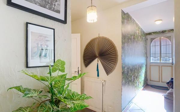 Maison à vendre    8 pièces • 261 m2 Peymeinade