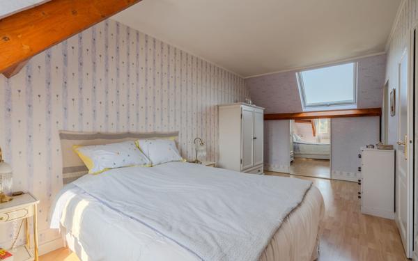 Maison à vendre    6 pièces • 130 m2 Champs-sur-Marne