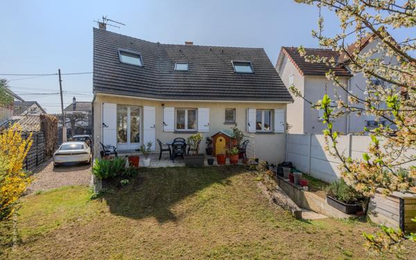 Maison à vendre    6 pièces • 130 m2 Champs-sur-Marne