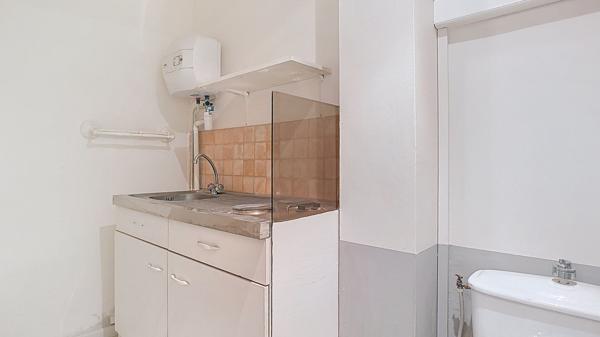 A vendre murs commerciaux de 105 m² à Carpentras