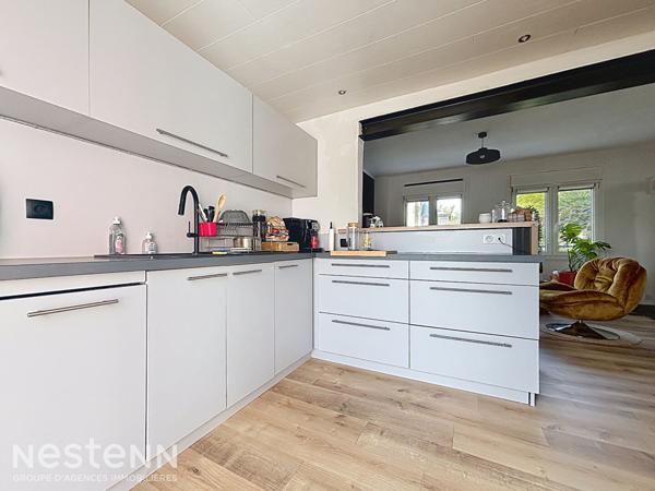 Maison mitoyenne sur Quimperlé, au calme, 114m², 4 chambres, proche commodités à pied