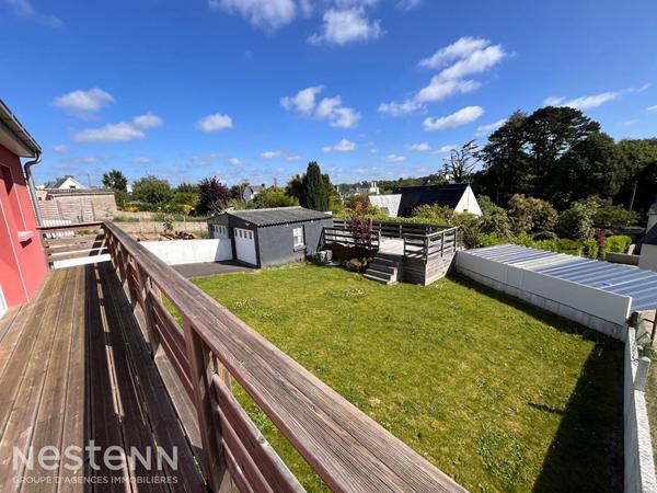 Maison mitoyenne sur Quimperlé, au calme, 114m², 4 chambres, proche commodités à pied