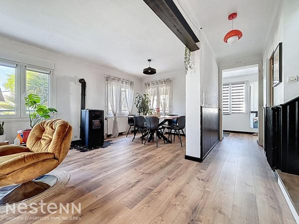 Maison mitoyenne sur Quimperlé, au calme, 114m², 4 chambres, proche commodités à pied