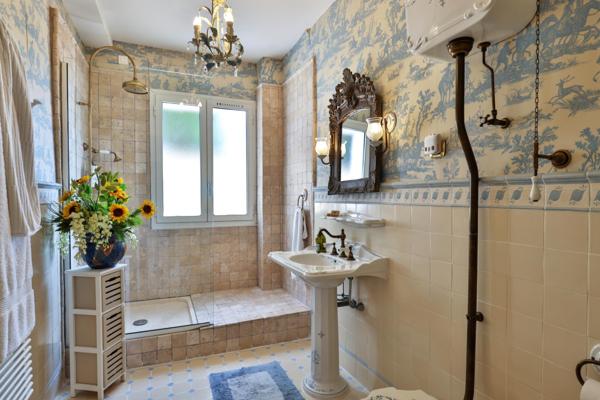 maison à vendre  5 pièces - 211 m2 VILLEFRANCHE SUR MER - 06