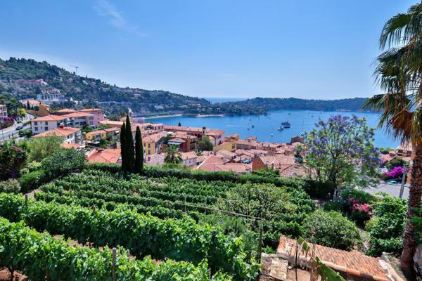 maison à vendre  5 pièces - 211 m2 VILLEFRANCHE SUR MER - 06
