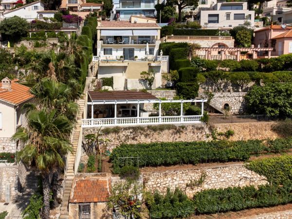 maison à vendre  5 pièces - 211 m2 VILLEFRANCHE SUR MER - 06