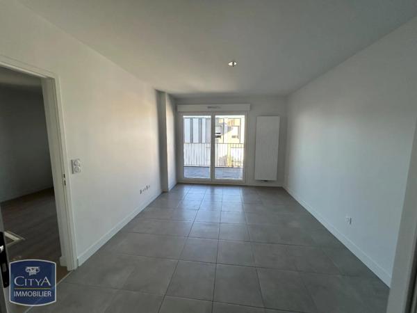 Appartement à louer 2 pièces 42.3m²