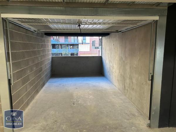 Appartement à louer 2 pièces 42.3m²