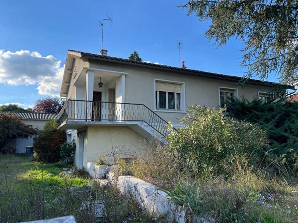 Maison Saint Maixent L Ecole 6 pièce(s) 131 m2