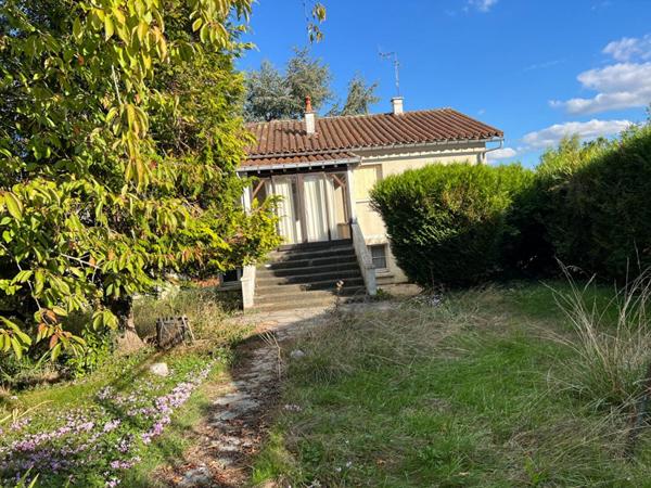 Maison Saint Maixent L Ecole 6 pièce(s) 131 m2