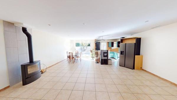 CANOHES à vendre, Maison plain-pied, 4 pièces avec garage et piscine