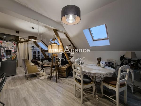 Immeuble à Jouy, 28300 - 265m²