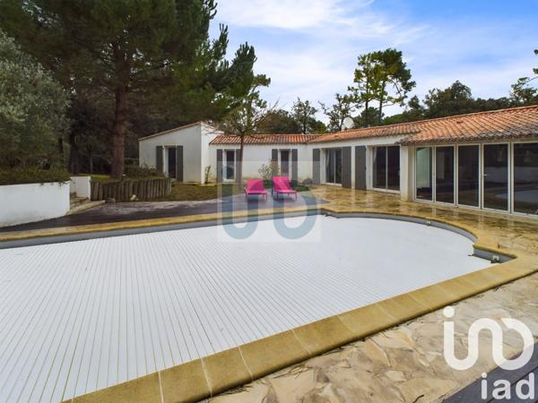 Maison traditionnelle 5 pièces de 134 m² à La Couarde-sur-Mer (17670)