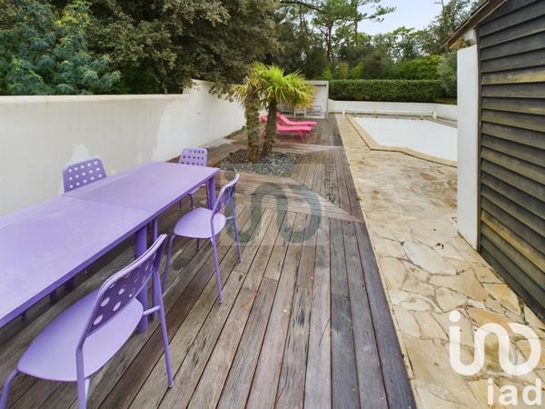 Maison traditionnelle 5 pièces de 134 m² à La Couarde-sur-Mer (17670)