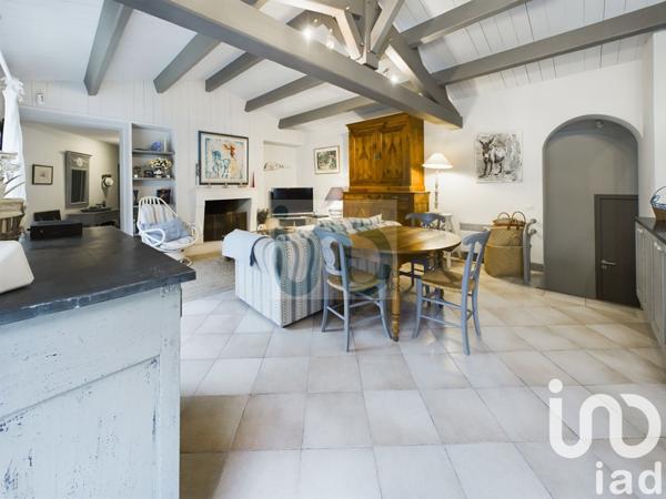 Maison traditionnelle 5 pièces de 134 m² à La Couarde-sur-Mer (17670)